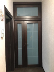 Фрамуга шпонированная со стеклом